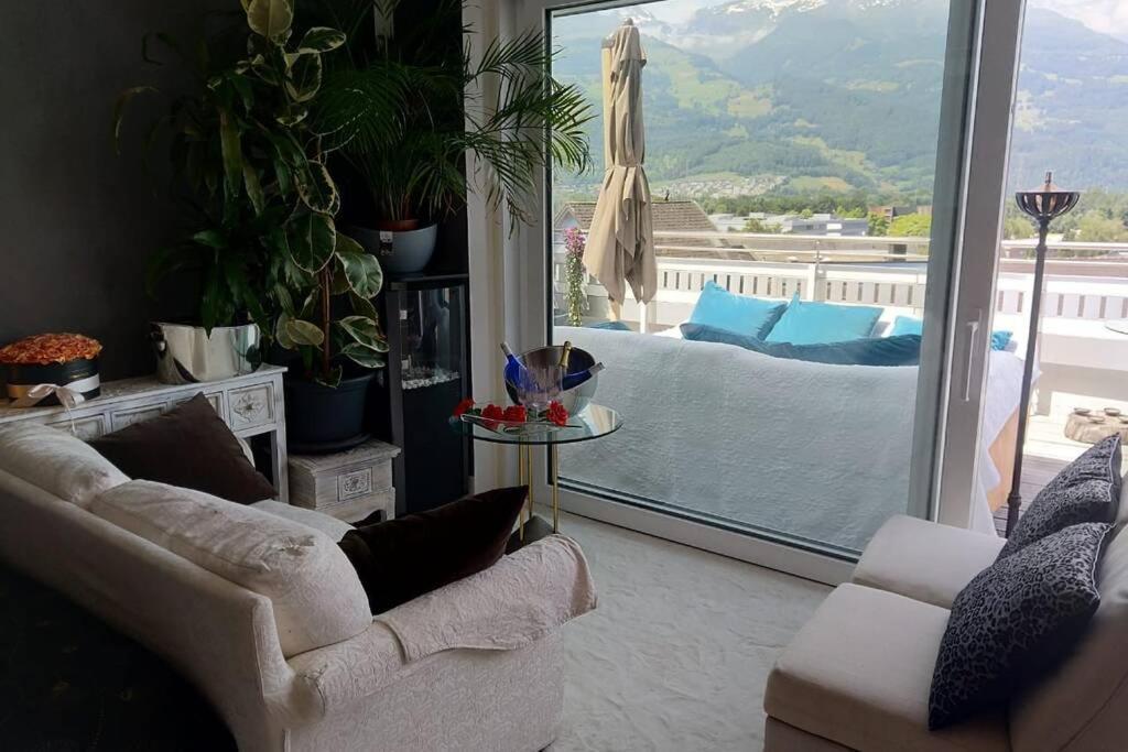 Penthouse In Schaan Exterior foto
